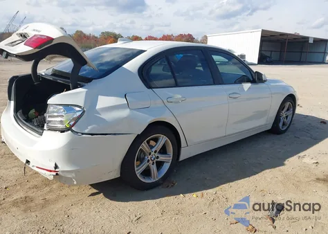 2014 BMW 328I xDrive из США, поврежденный, VIN WBA3B5C56EP652208